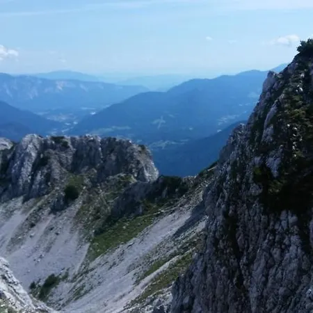 Huatscher Apartman